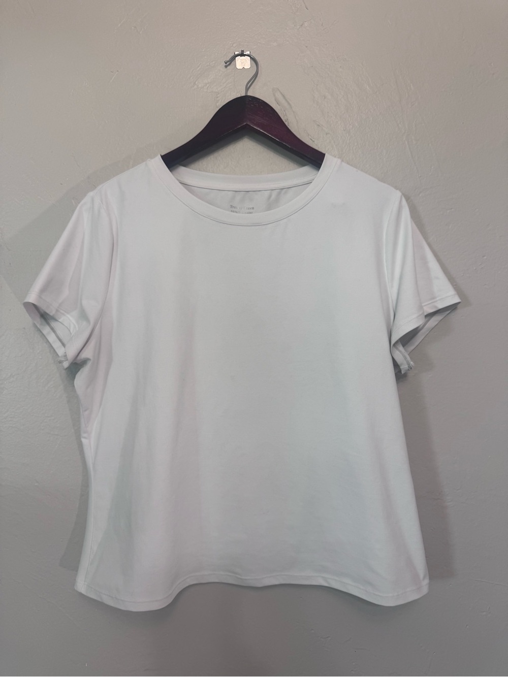 Buttery Soft White Fitted Layering Top | Short Sleeve Stretch Tee | Size 2XL